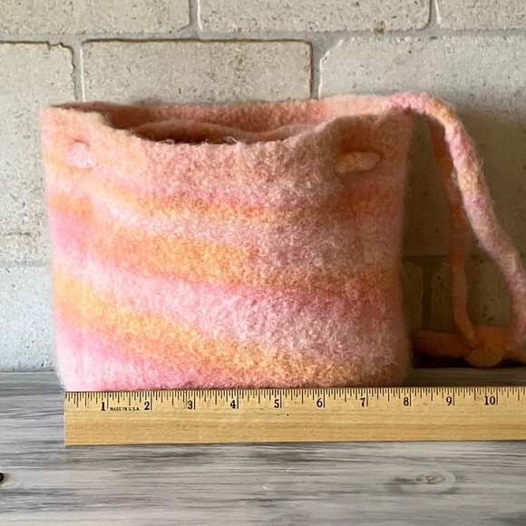 Handcrafted Knit Felted Wool Small Tote Handbag Purse Pink and Orange Colors - Picture 4 of 8
